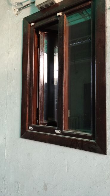 пластиковые окна цена: Деревянное окно, Комбинированное, цвет - Коричневый, Б/у, Самовывоз