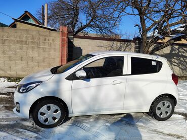 chevrolet трейлблейзер: Chevrolet Spark: 2020 г., 0.1 л, Автомат, Бензин, Универсал