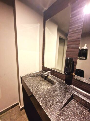 Ofislər: İcarəçilər (müştərilər) üçün xidmət ÖDƏNİŞSİZDİR! 0% Komissiya! — 16