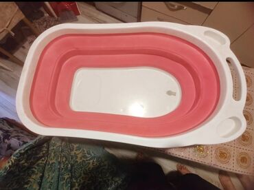 Duş üçün kranlar: Yığılan uşaq vannası - Material: möhkəm plastik + silikon qatlar -