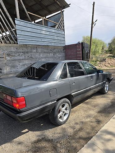 выбор номера о: Audi 100: 1988 г., 2.3 л, Механика, Бензин, Седан — 3