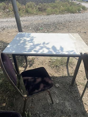 quxna ustolu: Metal karkaslı masa və stul dəsti 8 ədəd stol hərəsində 2 ədəd stul — 2