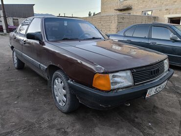 сидение авто: Audi 100: 1983 г., 1.8 л, Механика, Бензин, Седан