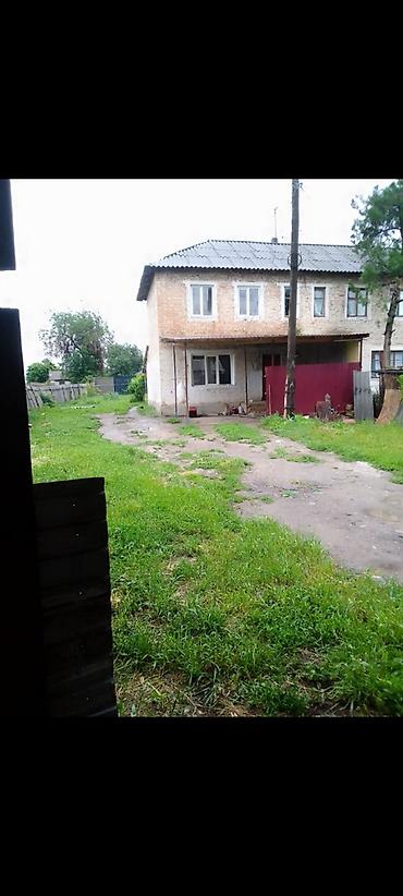 Продажа коттеджей и домов: 7 комнат Продается двухэтажный кирпичный дом с большим двором и — 1