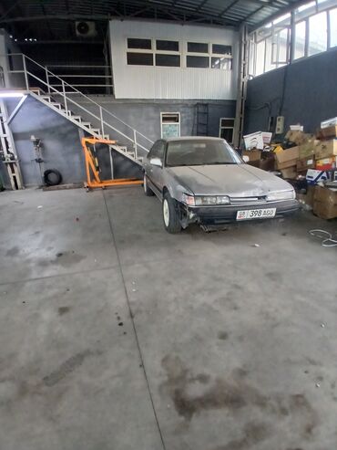 митсубиси спес стар: Mazda 626: 1991 г., 2 л, Механика, Бензин, Седан