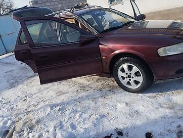 Opel: Opel Vectra: 2001 г., 1.8 л, Механика, Бензин, Универсал — 10