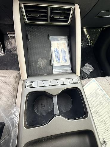 BYD: BYD Yuan Up: 2025 г., Электромобиль, Кроссовер — 5