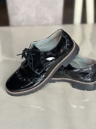 обувь с америки: Детские лакированные Оксфорды, размер 34, натуральная кожа, заказывали