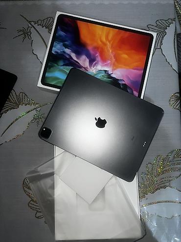 telefon planset: IPad Pro 2020 12.9” 256GB + Magic Keyboard — Satılır iPad Pro 2020 — 9