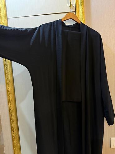 Qara rəngli uzun kimono/abaya üst geyimi şal ile birlikde - Model