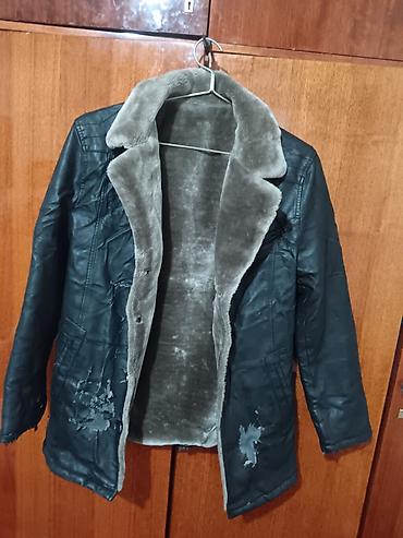 Куртки: Мужской Дублёнка 48-50 размер буу. Для рабочих или восстановить можно — 2