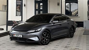 wuling mini ev: BYD : 2022 г., Автомат, Электромобиль, Седан — 1