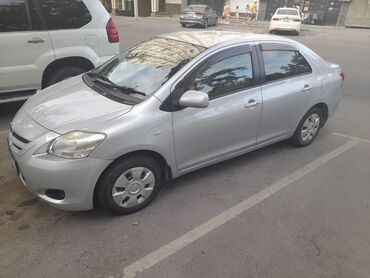 авто не рабочий: Toyota Belta: 2006 г., 1.3 л, Автоматические, Бензин, Седан