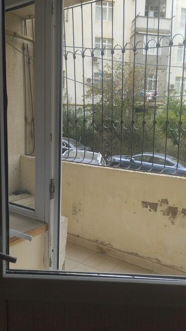 Uzunmüddətli kirayə mənzillər: Kirayə verilir: işıqlı, müstəqil planlı mənzil. Xüsusiyyətlər: - — 5