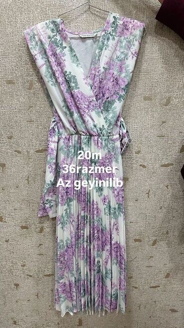 Pencəklər: Qadın geyimləri – müxtəlif modellər - Qara qısa bleizer: klassik — 59