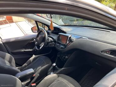 Peugeot: Peugeot 208: 1.3 l. | 2013 έ. 100000 km. Κουπέ — 6
