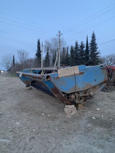 bişkek 82 qiymət traktor: Xedir 
Hazır xedir satılır 
İşlək vəziyətdədir