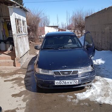 Daewoo: Машына Nexia