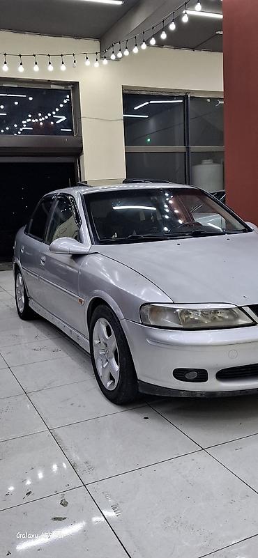 opel rulu: Opel Vectra: 2 l | 1999 il 35000 km Sedan — 1