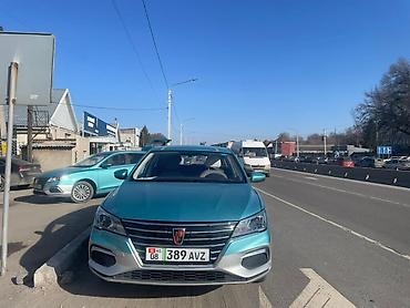 электромобиль roewe: Roewe i5: 2020 г., 1.5 л, Вариатор, Бензин, Универсал — 4