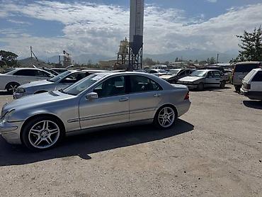 x class: Mercedes-Benz C-Class: 2003 г., 2.6 л, Автомат, Бензин, Седан — 4