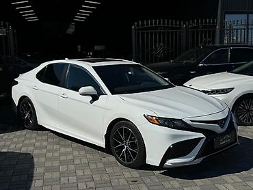 Toyota Camry: 2023 г., 0.5 л, Автомат, Гибрид at lalafo.kg Toyota Camry: 2023 г., 0.5 л, Автомат, Гибрид