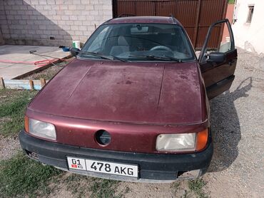 Volkswagen: Volkswagen Passat: 1991 г., 1.8 л, Механика, Бензин, Универсал