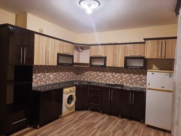 аренда квартир на долгий срок: Xırdalan 8 saylı məktəbin yanı 9/6 lifti var . 2 otaq 100 kv yaşayış
