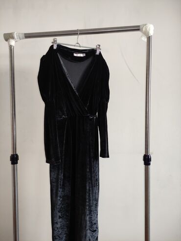 жазлайн велюр: Вечернее платье, Коктейльное, Средняя модель, Велюр, С рукавами, L (EU 40)