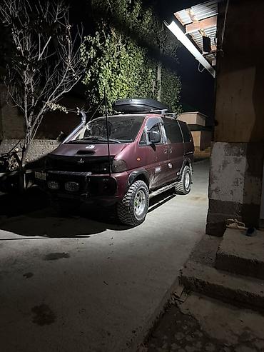 1995: Mitsubishi Delica: 1995 г., 3 л, Автомат, Газ, Минивэн — 2