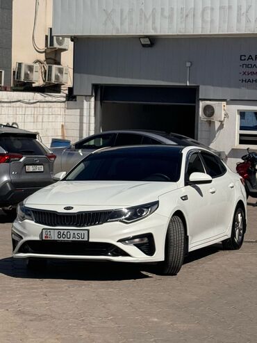 Kia: Продаю Kia K5 отличном состоянии. Срочно 12000$ затемненные окна