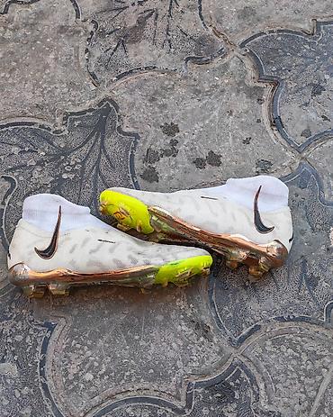 buts nike: Nike Phantom Luna Elite DF FG futbol butsası. Salamm Butsii — 3