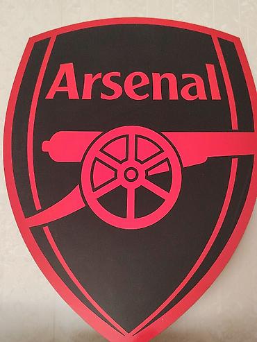 esger sekilleri: Arsenal loqolu dekorativ panel/poster - Dizayn: Qara fon üzərində — 1