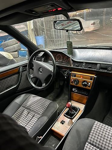 124 волчок: Mercedes-Benz W124: 1992 г., 2 л, Механика, Бензин, Седан — 4