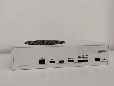 Xbox One: Konzola XBOX Series S 512GB Prodaje se XBOX Series S 512GB konzola — 4