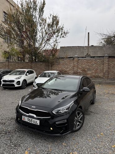 купить авто до 3000 долларов: Kia K3: 2019 г., 1.6 л, Вариатор, Бензин, Седан