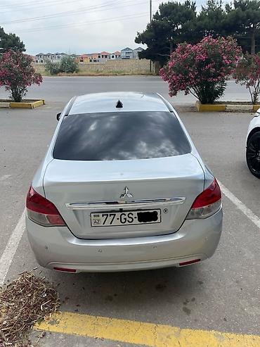 mitsubishi lancer evolution: Mitsubishi Mirage: 1.2 l | 2016 il 201191 km Sedan — 2