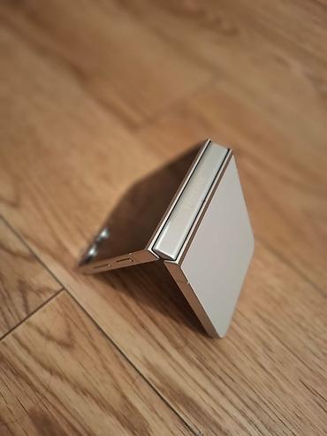 Samsung: Samsung Z Flip, 512 ГБ, цвет - Черный — 2