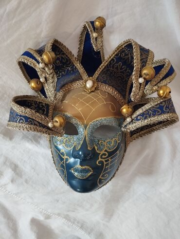 карнавальный костюм детский гномик: Италия, Венеция. Карнавальная маска, 2500 сом