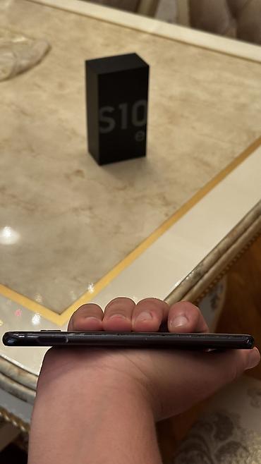quba ikinci el: Samsung Galaxy S10e, 128 GB, rəng - Qara, Düyməli, Sensor, Barmaq izi — 5
