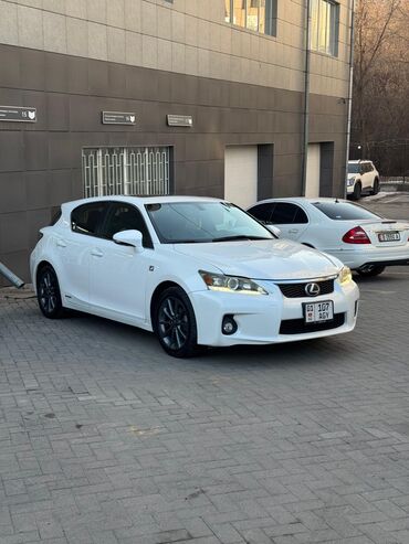 Lexus: Lexus CT: 2012 г., 1.8 л, Вариатор, Бензин, Хэтчбэк