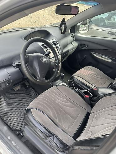 lexus rx машина: Toyota Yaris: 2009 г., 1.3 л, Автомат, Бензин, Седан — 5