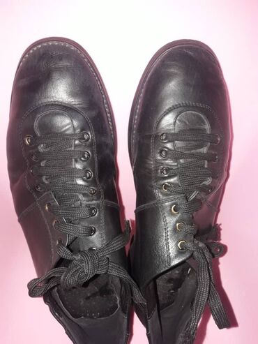 мужские кожаные туфли: Туфли 38, цвет - Черный