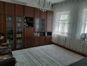 дом в жалалабад: Дом, 100 м², 4 комнаты, Собственник, Евроремонт