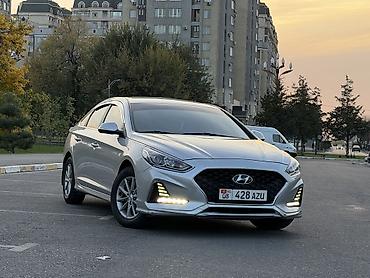 хорошее состояние: Hyundai Sonata: 2021 г., 2 л, Газ, Седан — 1