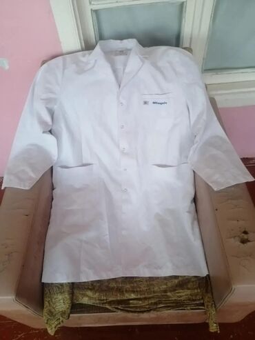 Tibbi geyim: Salam Aleykum Kişi və Qadın üçün Xalatlar satılır az işlənmiş Təzədən — 3