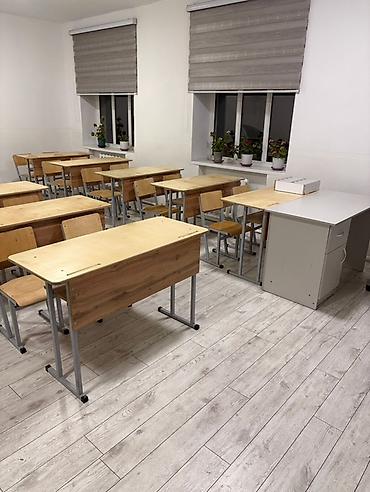 Комплект парт и стульев: Комплект парты и стула, Платная доставка — 3