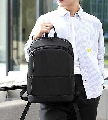 Рюкзаки: ПРОДАЮ НОВЫЙ СУПЕР ТОНКИЙ РЮКЗАК,ПОДОЙДЕТ КАК ДЛЯ НОУТБУКА ТАК ЖЕ ДЛЯ — 1