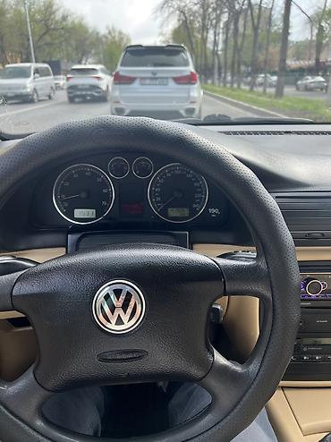 pass: Volkswagen Passat: 2002 г., 1.6 л, Механика, Бензин, Седан — 2