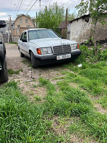Продажа авто: Mercedes-Benz E-Class: 1989 г., 2 л, Механика, Бензин, Седан — 2